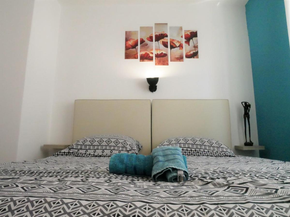 Apartments Kety Ровин Екстериор снимка